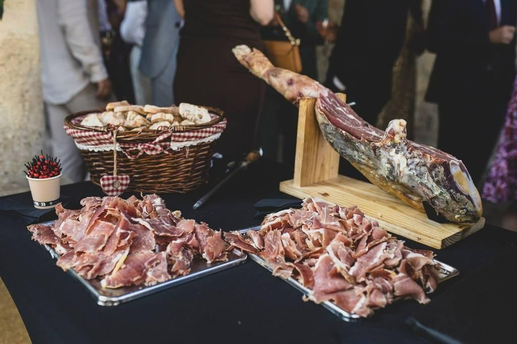 En Faim Prêt de Chez Vous